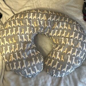 Boppy pillow